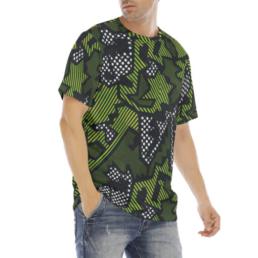 Green Geometric Men's T-Shirt - Image 3