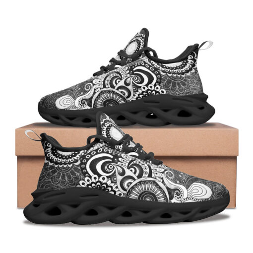 Henna Paisley Mehndi Sports Shoes - Image 2