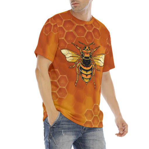 Bee Honeycombs Men's T-Shirt - Image 3