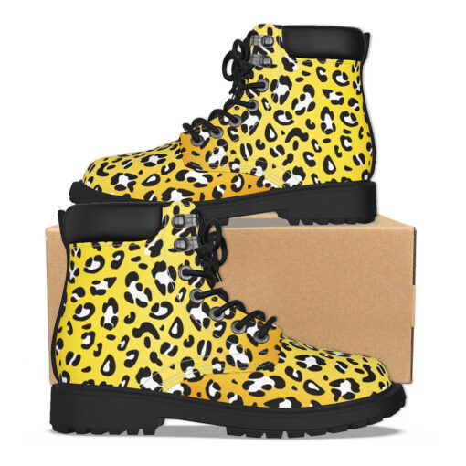 Leopard Art Texture Classic Boots