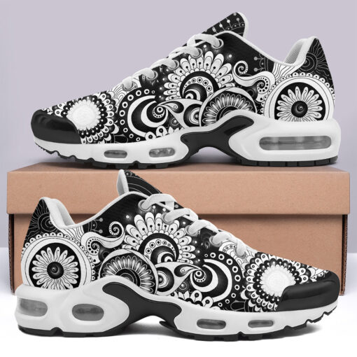 Paisley Henna Mehndi Ornament Cushion Air Sneakers - Image 3